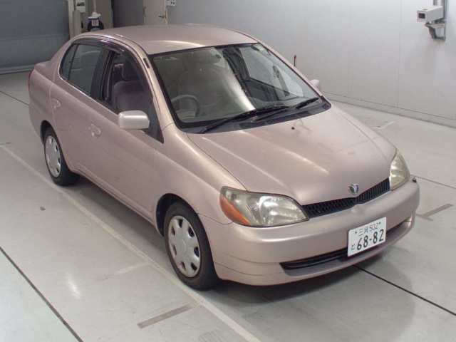 TOYOTA PLATZ