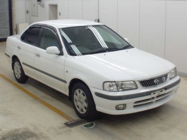 NISSAN SUNNY