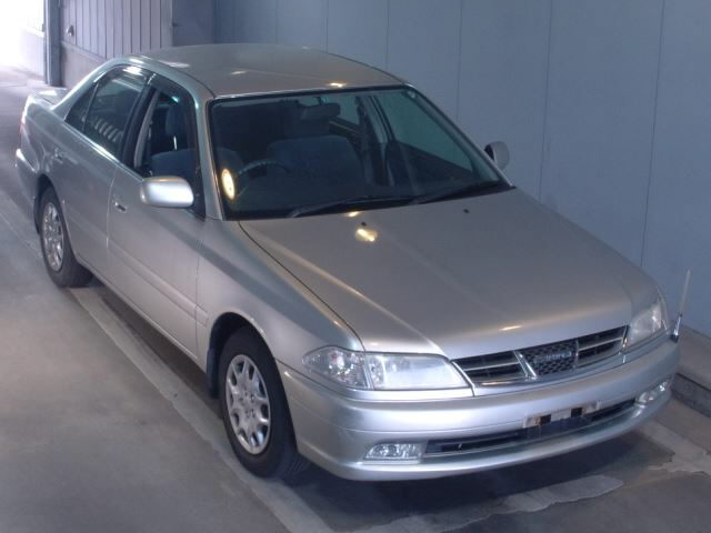 TOYOTA CARINA