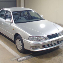 TOYOTA VISTA