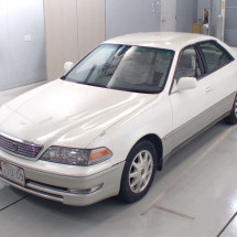 TOYOTA MARK II